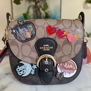 Coach Kleo Shoulder Bag 17 Colorblock Signature Canvas With Disco Patches C6917